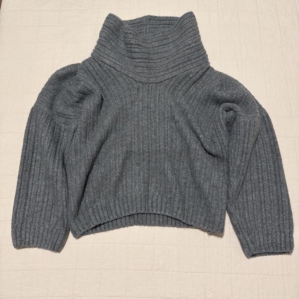 Source Unknown - Becca sweater - image 4